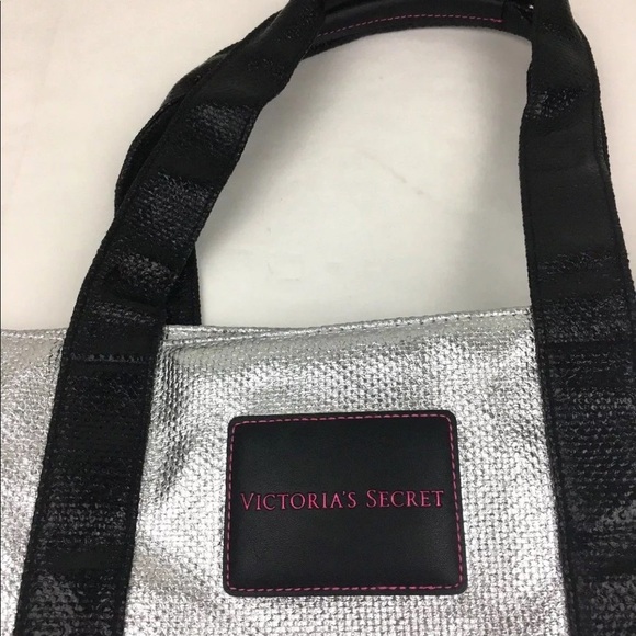 Victorias Secret Beach Pool Travel Silver Bag Tote - Picture 3 of 6